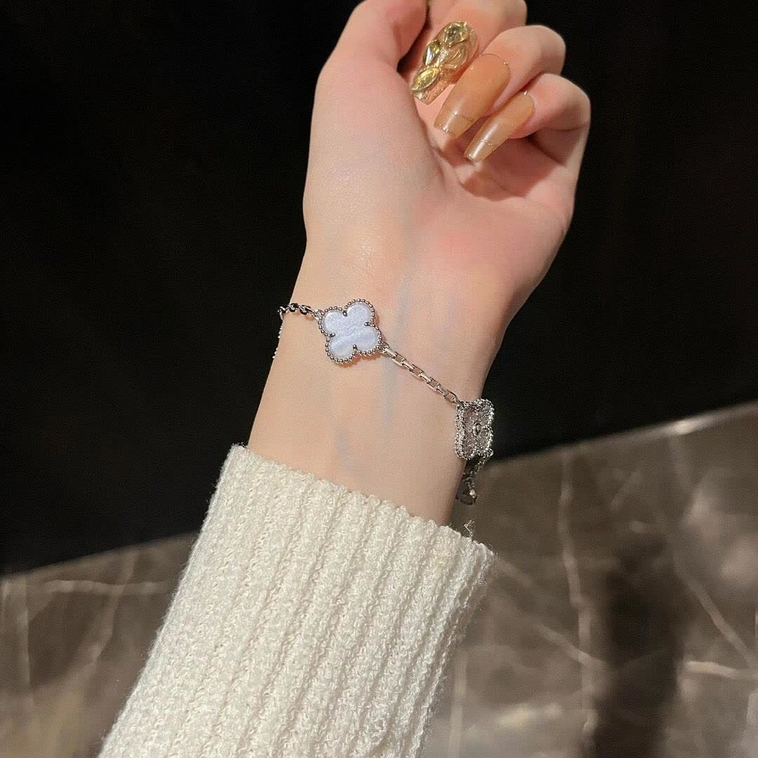 Van Cleef & Arpels Vintage Alhambra Bracelet